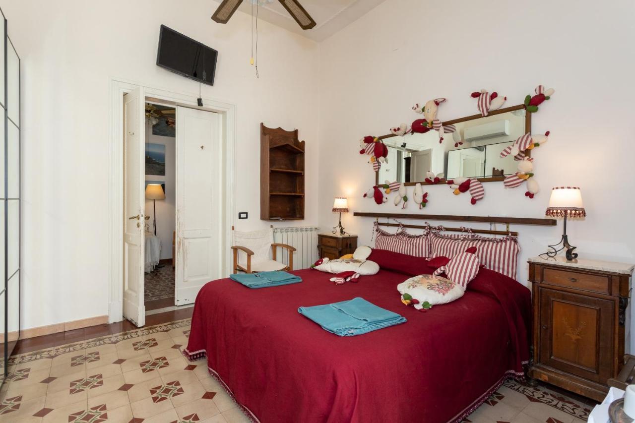 Zefiro Rooms Катанія Екстер'єр фото