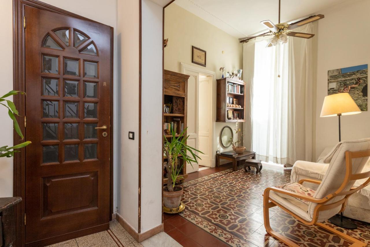 Zefiro Rooms Катанія Екстер'єр фото